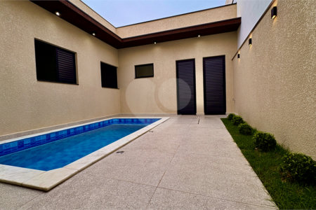 Casa à venda com 3 quartos, sendo 1 suíte, no condomínio Residencial Villagio Wanel, Sorocaba - SP