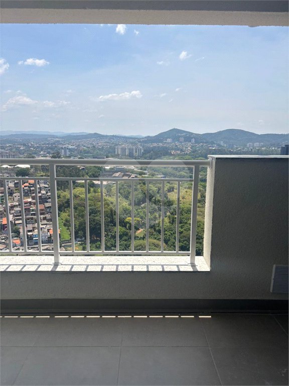 Apartamento à venda com 3 quartos, sendo 1 suíte,  em Barueri, Barueri, SP