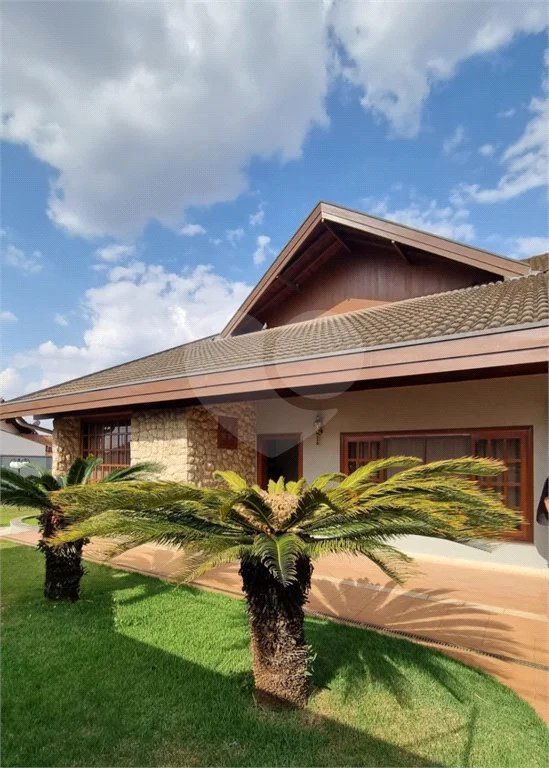Casa à venda com 3 suítes em Parque Ortolândia, Hortolândia, SP