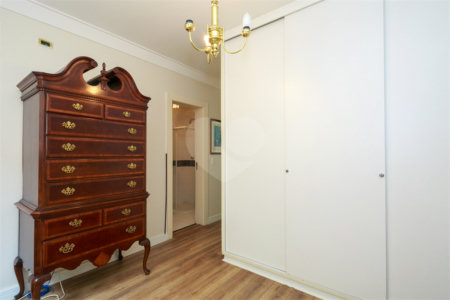 Casa à venda com 4 suítes no condomínio Bellagio, São Paulo - SP