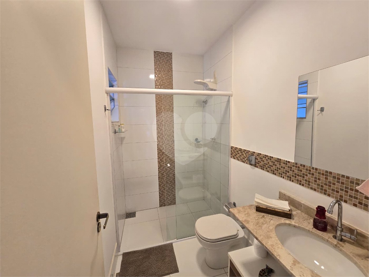 Casa à venda com 4 quartos, sendo 2 suítes,  em Vila Nastri, Itapetininga, SP