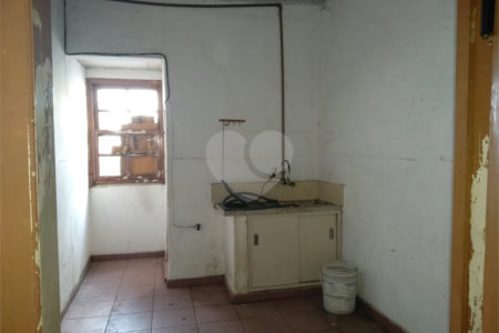 Casa à venda com 2 quartos em Lapa de Baixo, São Paulo, SP