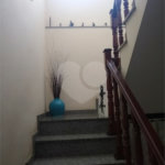 Sobrado à venda com 3 suítes em Vila Nivi, São Paulo, SP