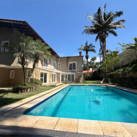 Casa à venda ou para alugar com 4 quartos, sendo 3 suítes, em Alto da Boa Vista, São Paulo, SP