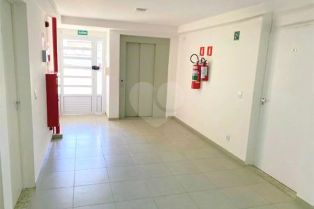 Apartamento à venda com 2 quartos em Taboleiro Verde, Cotia, SP