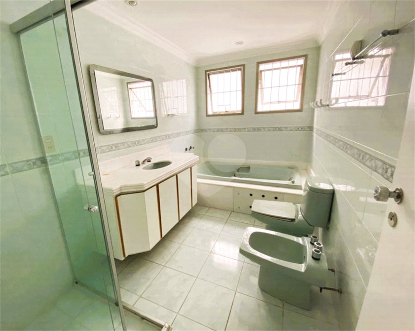 Apartamento à venda com 3 suítes em Parque Bairro Morumbi, São Paulo, SP