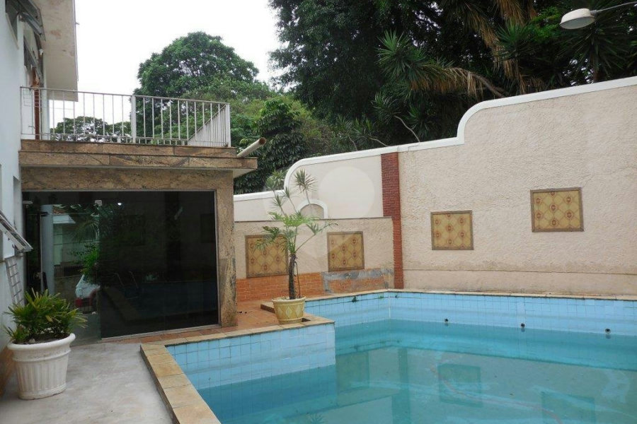 Sobrado à venda com 4 suítes em Jardim Franca, São Paulo, SP