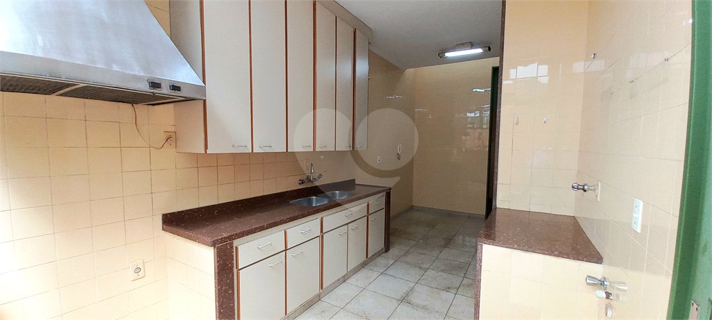 Casa à venda com 4 quartos, sendo 2 suítes, em Jardim Sumaré, Ribeirão Preto, SP