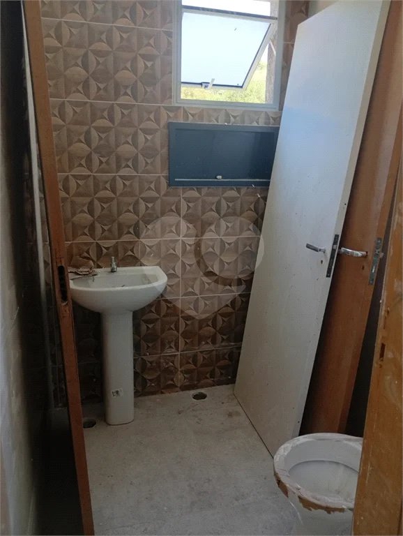 Sobrado à venda com 2 quartos, sendo 1 suíte, em Vila Clarice, São Paulo, SP