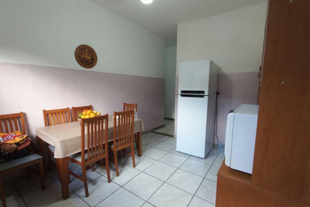 Casa com 2 dormitórios à venda, 100 m² por R$ 700.000,00 - Vila Guilhermina - Praia Grande/SP