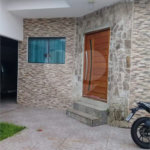 Casa à venda com 4 quartos, sendo 1 suíte, em Parque Santa Rosa, Suzano, SP