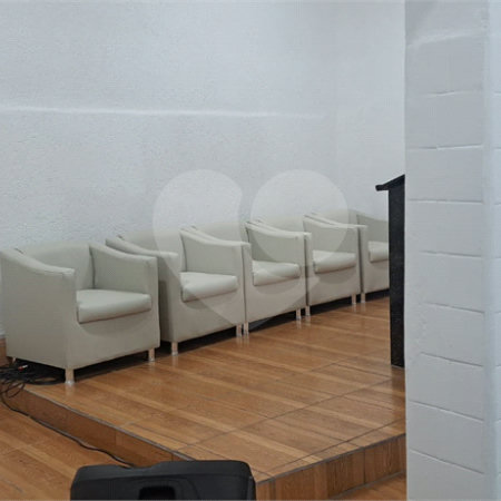Casa à venda com 3 quartos em Jardim Centenário, São Paulo, SP