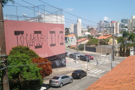 Sobrado à venda com 3 quartos, sendo 1 suíte, em Vila Gustavo, São Paulo, SP