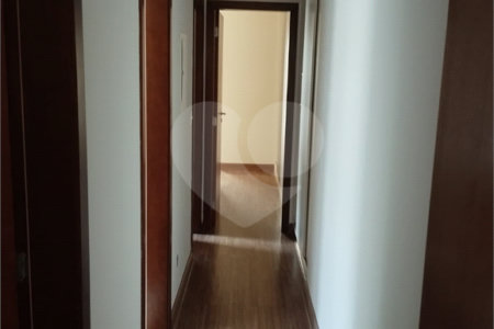 Casa à venda com 3 quartos, sendo 1 suíte,  no condomínio Vila Aracoara, Araraquara - SP