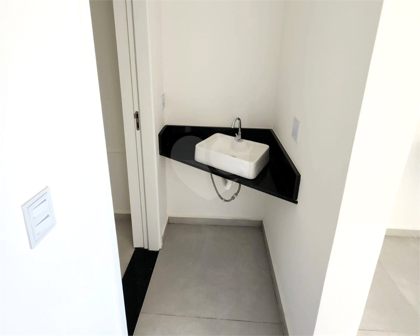 Apartamento à venda ou para alugar com 3 suítes em Vila Lucy, Sorocaba, SP