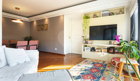 Apartamento à venda ou para alugar com 3 quartos, sendo 1 suíte,  em Vila Mariana, São Paulo, SP