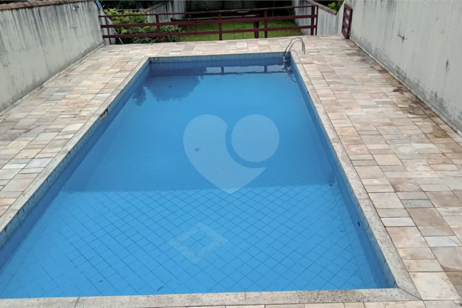 Sobrado à venda com 4 quartos, sendo 3 suítes,  em Horto Florestal, São Paulo, SP