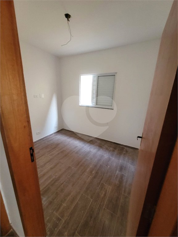 Casa à venda com 3 quartos, sendo 1 suíte,  no condomínio Vale dos Gansos, Mairiporã - SP