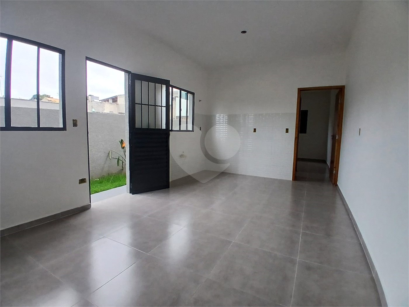 Casa à venda com 2 suítes em Jardim São Felipe, Atibaia, SP