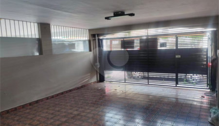 Sobrado à venda com 3 quartos, sendo 1 suíte,  em Chácara Santo Antônio, São Paulo, SP