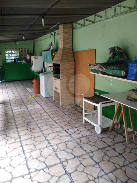 Casa à venda com 2 quartos, sendo 1 suíte, em Vila Piauí, São Paulo, SP