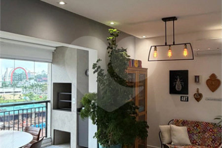 Apartamento à venda com 2 quartos, sendo 1 suíte, no Centro, São Bernardo do Campo, SP