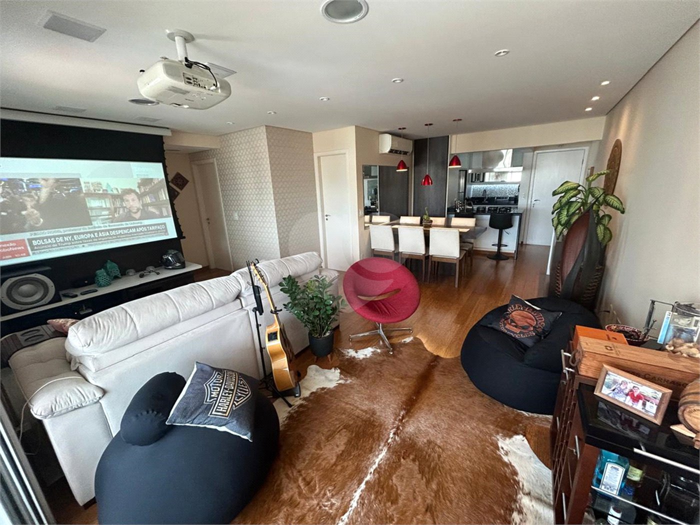 Apartamento à venda com 2 quartos, sendo 1 suíte,  em Vila Romana, São Paulo, SP