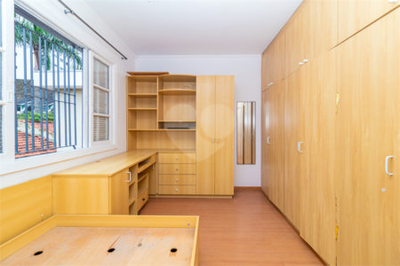 Casa à venda ou para alugar com 3 quartos, sendo 1 suíte, em Granja Julieta, São Paulo, SP