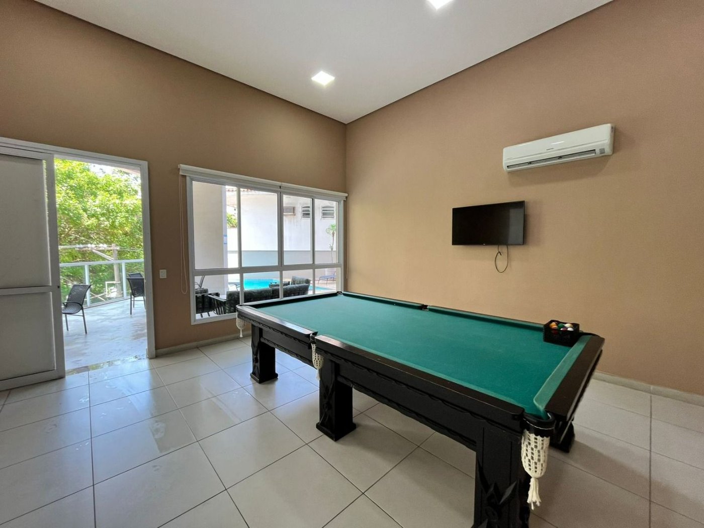 Cobertura com 3 dormitórios à venda, 270 m² por R$ 2.890.000,00 - Barra Funda - Guarujá/SP