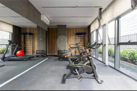 Apartamento à venda com 1 quarto em Vila Cordeiro, São Paulo, SP