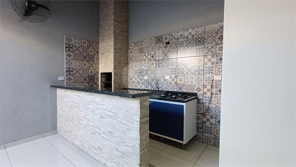 Casa à venda com 2 quartos em Vila Mazzei, Itapetininga, SP