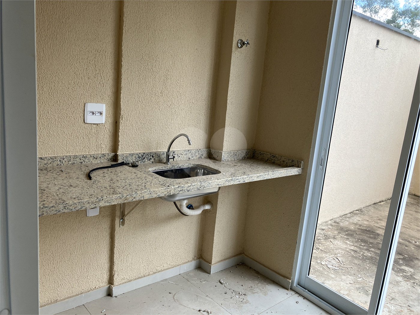 Apartamento à venda com 3 quartos, sendo 1 suíte,  em Parque Campolim, Sorocaba, SP