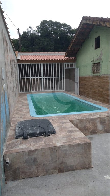 Casa à venda com 3 quartos no Centro, Bertioga, SP