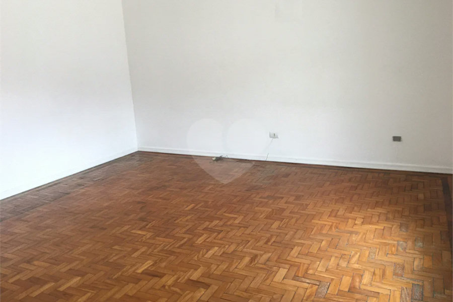 Casa à venda com 3 quartos, sendo 1 suíte, em Jardim São Paulo(zona Norte), São Paulo, SP
