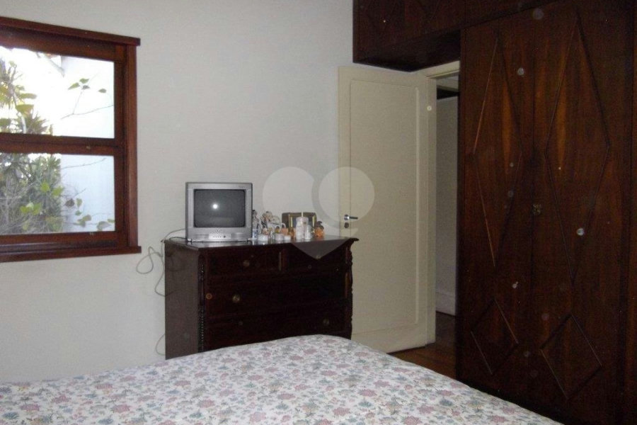 Sobrado à venda com 5 quartos em Santana, São Paulo, SP