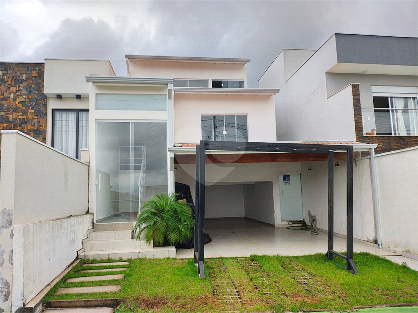 Casa à venda com 3 quartos, sendo 1 suíte, no condomínio Residencial Panorama- Jundiai, Jundiaí - SP