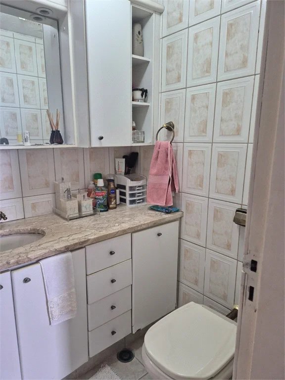 Apartamento à venda com 3 quartos em Jardim Piracuama, São Paulo, SP