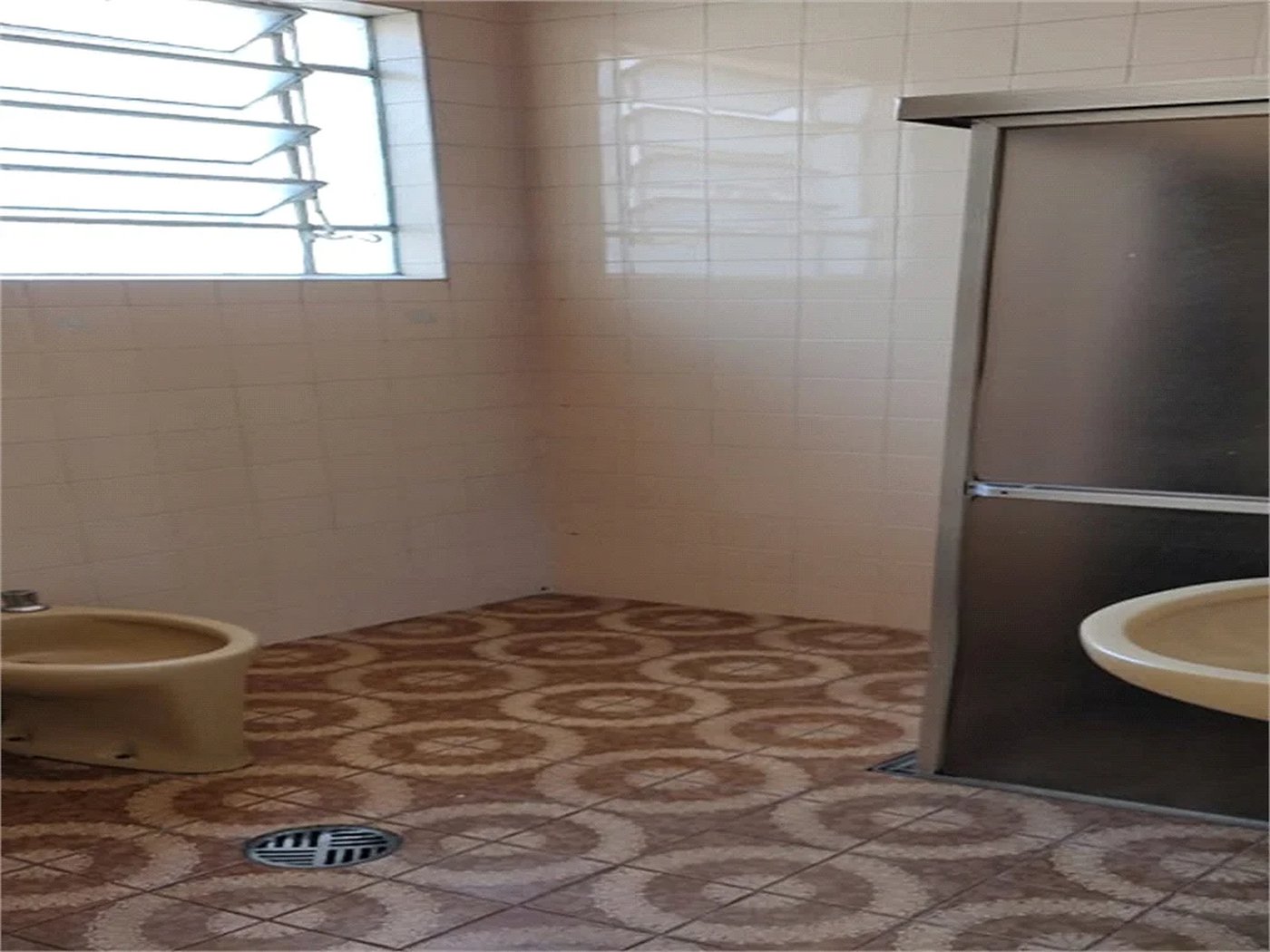 Casa à venda com 3 quartos em Água Branca, São Paulo, SP