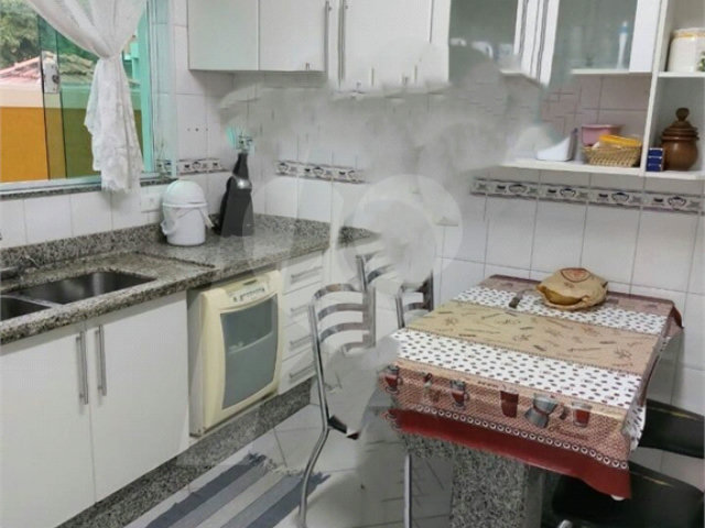 Sobrado à venda com 3 suítes em Vila Guilherme, São Paulo, SP