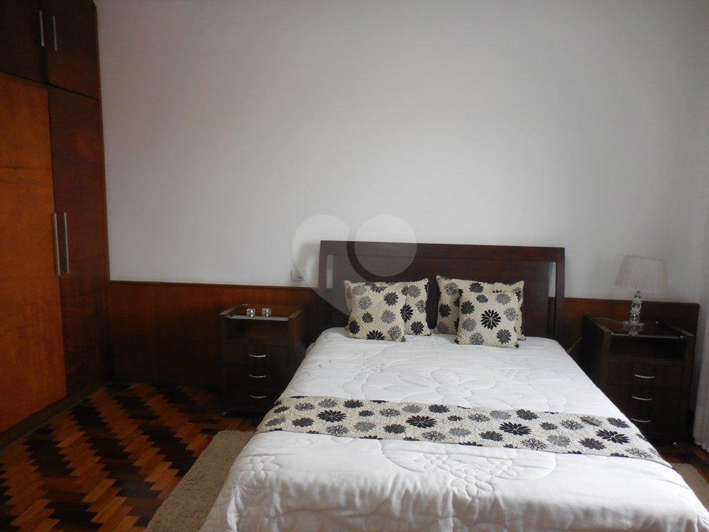 Casa à venda com 4 quartos, sendo 3 suítes, em Jardim Franca, São Paulo, SP