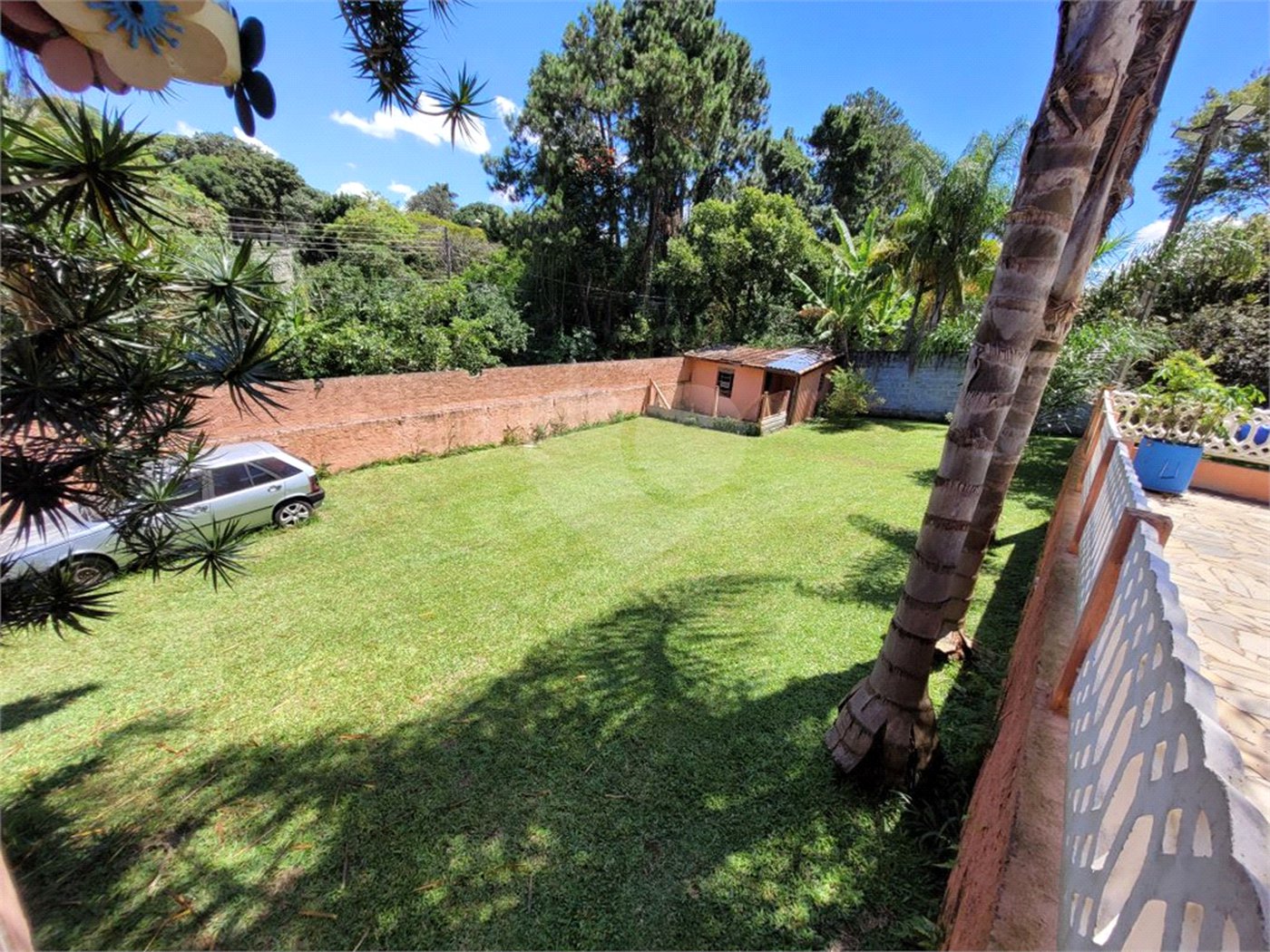Chácara à venda com 3 quartos, sendo 1 suíte,  em Jardim Imperial, Atibaia, SP