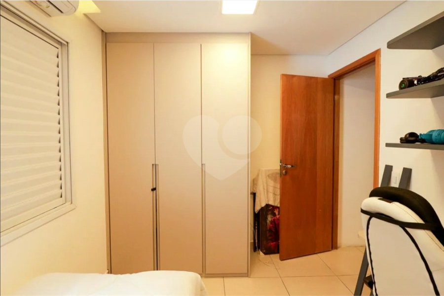 Casa à venda com 3 quartos, sendo 1 suíte, no condomínio Smile View, São Paulo - SP