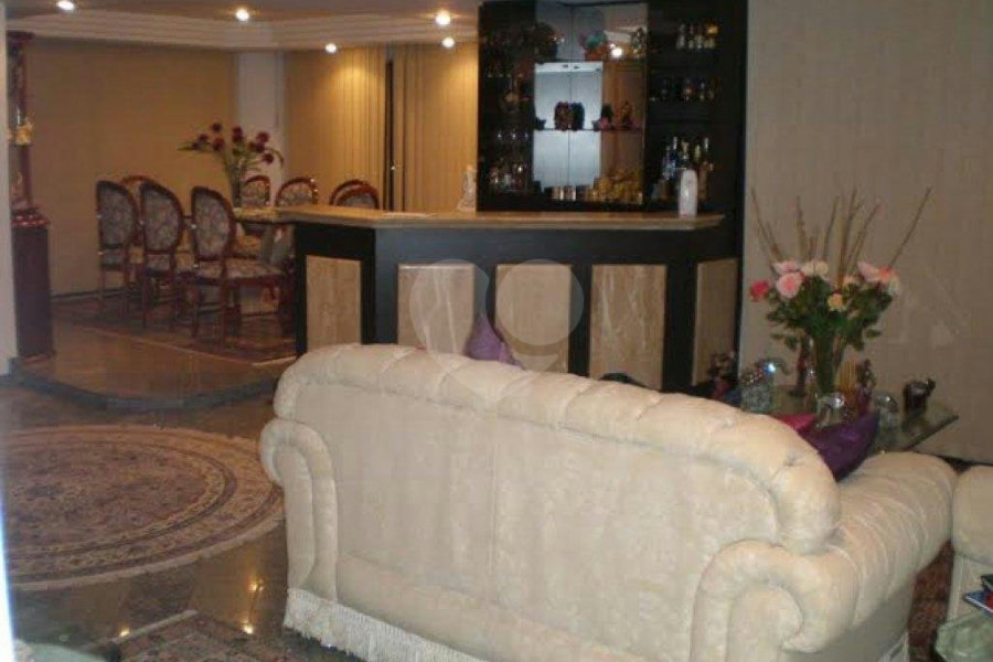 Apartamento à venda com 3 suítes em Vila Maria Alta, São Paulo, SP