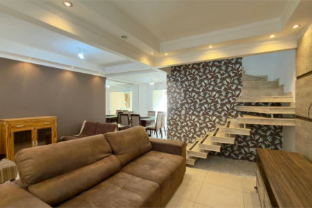 Casa à venda com 3 quartos, sendo 1 suíte, no condomínio Residencial Village Salermo, Sorocaba - SP