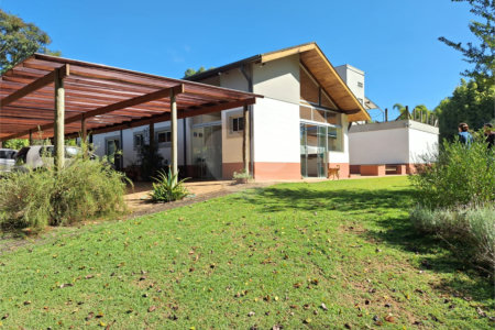 Chácara à venda com 3 quartos, sendo 1 suíte, em Chácara de Recreio Jardim Alvorada, Botucatu, SP