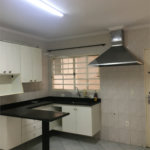 Sobrado à venda com 4 quartos, sendo 1 suíte, em Vila Rubens, Indaiatuba, SP