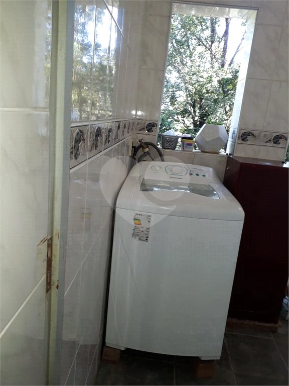 Chácara à venda com 4 quartos, sendo 1 suíte,  em Chácaras Polozzi, Louveira, SP