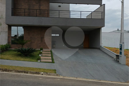 Casa à venda com 3 quartos, sendo 1 suíte, no condomínio Jardins Di Roma Piazza Venezia, Indaiatuba - SP