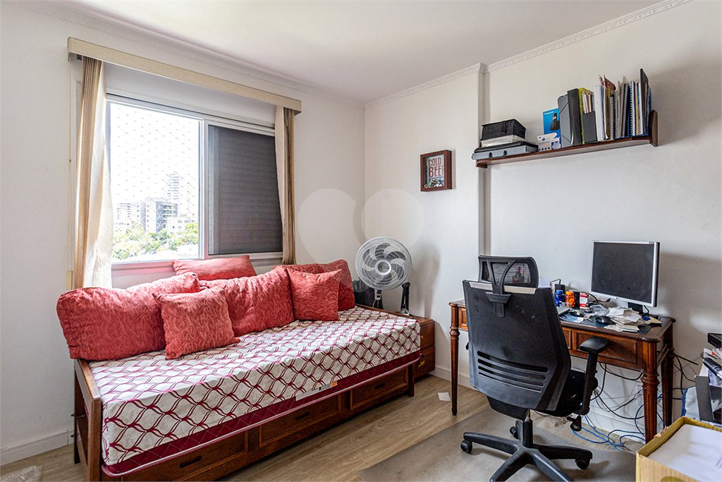 Apartamento à venda com 3 quartos, sendo 1 suíte, em Vila Ida, São Paulo, SP
