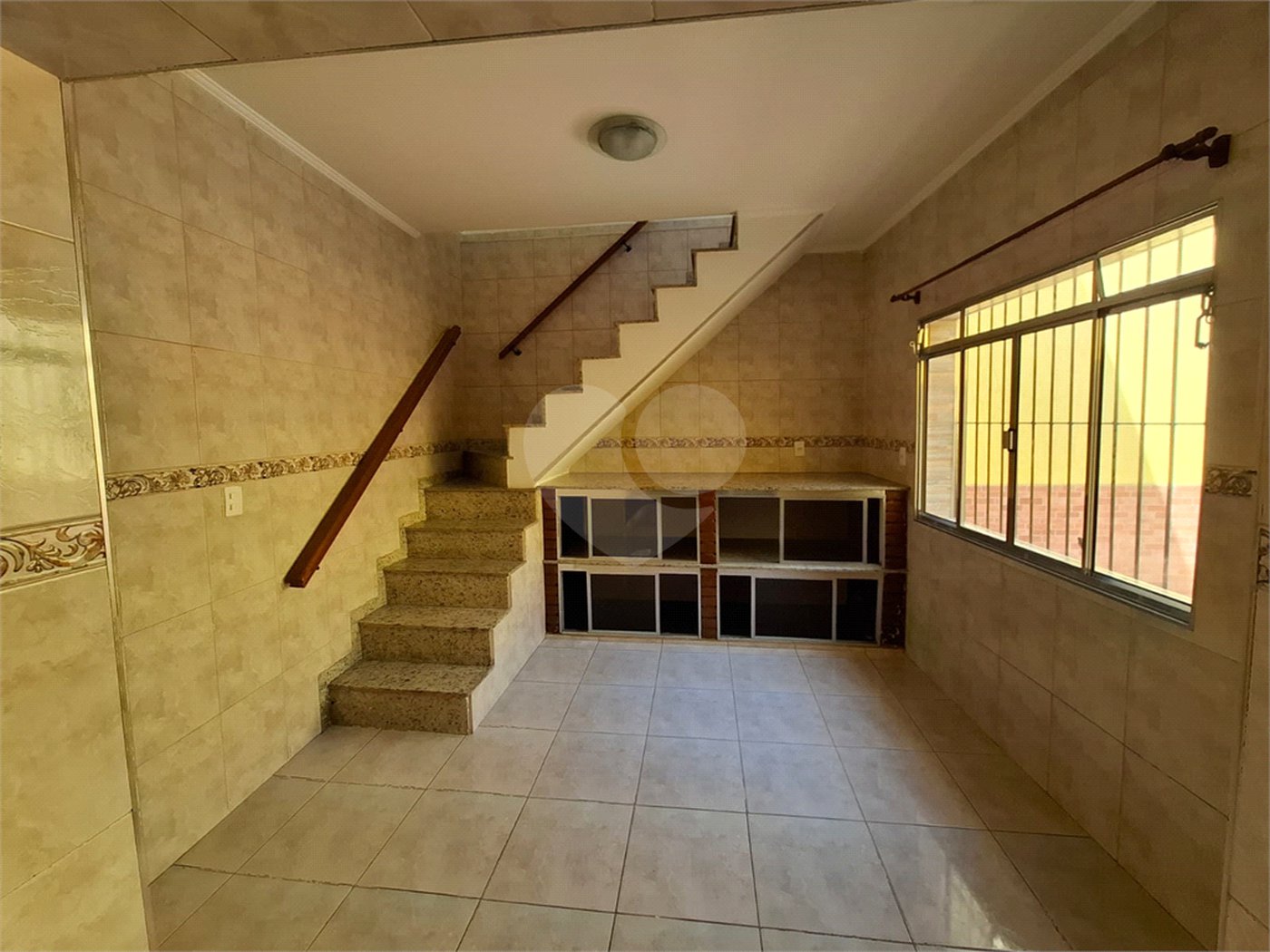 Sobrado à venda com 3 quartos no Brasilândia, São Paulo, SP